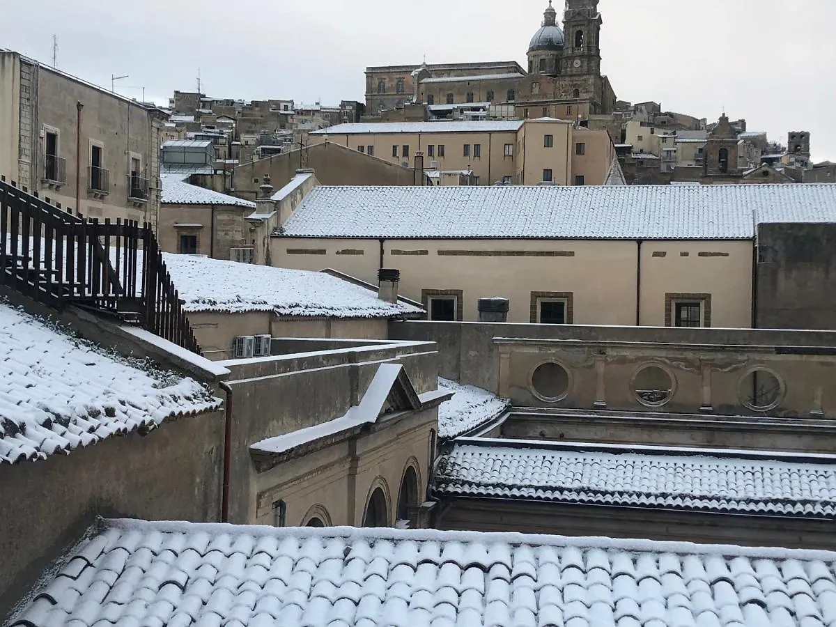 Apartmán Attico Da Rosa Con Vista Spettacolare A 360 Gradi Caltagirone