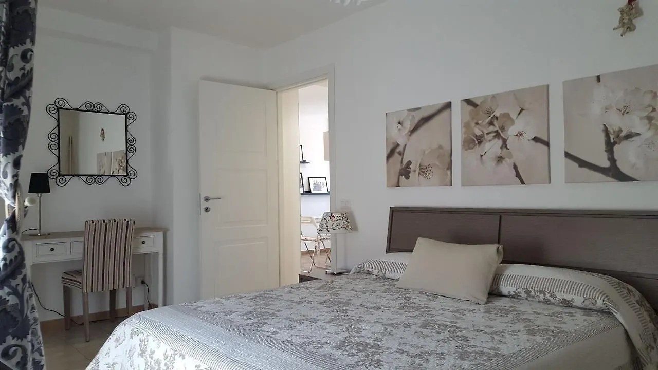 Apartmán Attico Da Rosa Con Vista Spettacolare A 360 Gradi Caltagirone 0*,